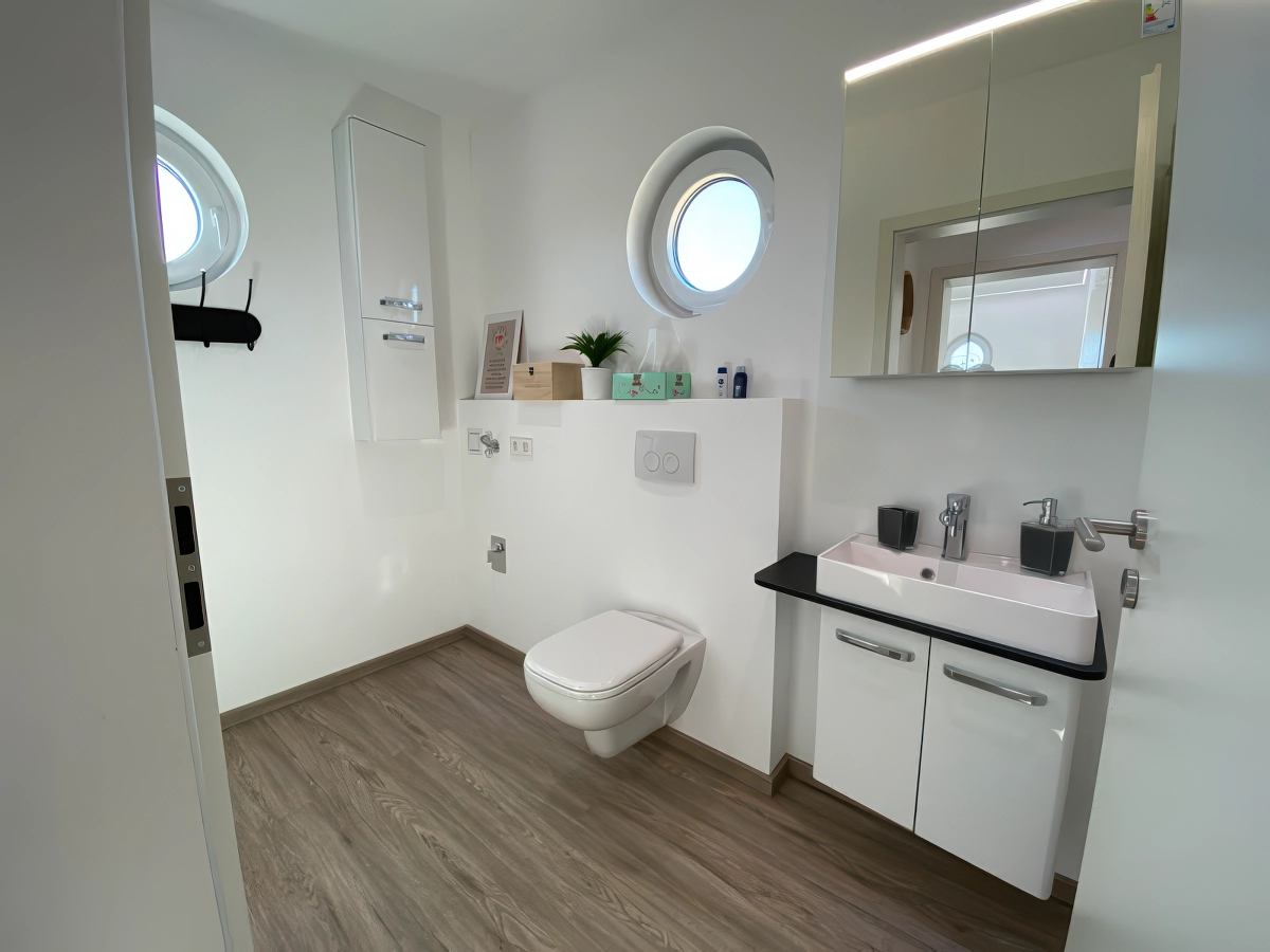 UE-Tiny Gäste-WC